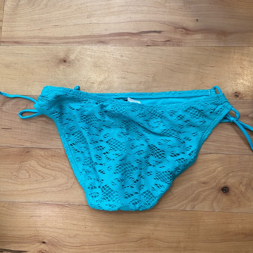 Bikini Bottom - Picture 2 of 3